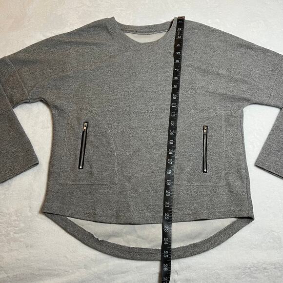 Women's Crewneck Sweatshirt Size Small Minimalist Casual Athleisure Effortless - Picture 6 of 6